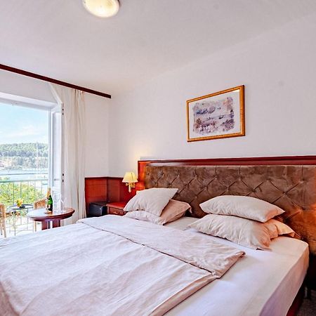 Hotel Dalmacija 벨라루카 외부 사진