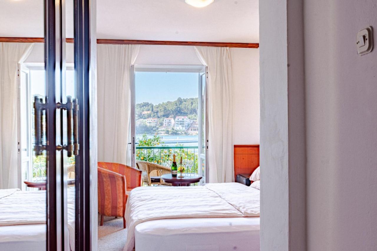 Hotel Dalmacija 벨라루카 외부 사진